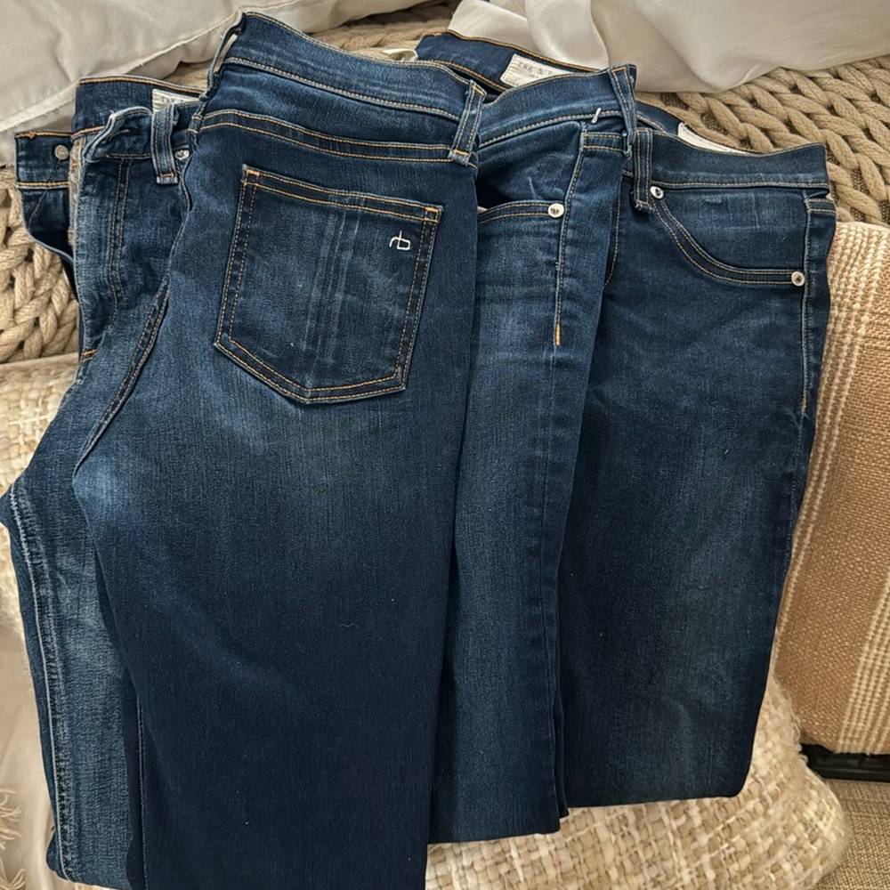 Dark Wash Women’s Jeans - Classic Denim